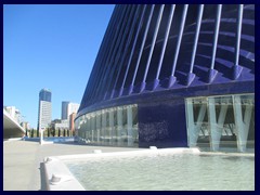 City of Arts and Sciences 065 - L'Àgora, the latest and tallest building (86m), a blue shell shaped building for concerts, exhibitions and sporting events inaugurated in 2009.